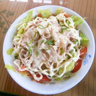 夏が来た！☆冷しゃぶサラダうどん☆